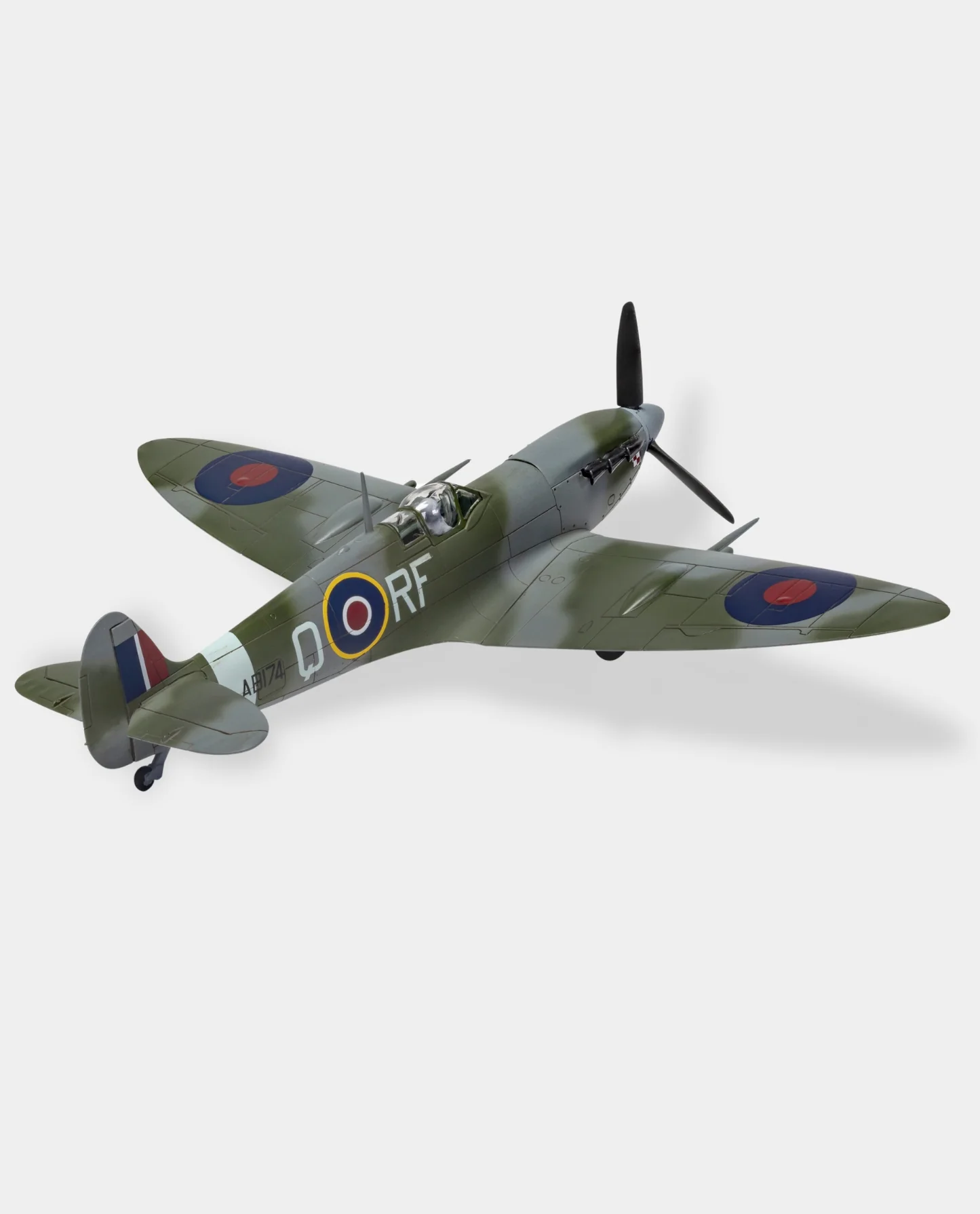 Airfix Supermarine Spitfire MkVc Starter Set - Image 3