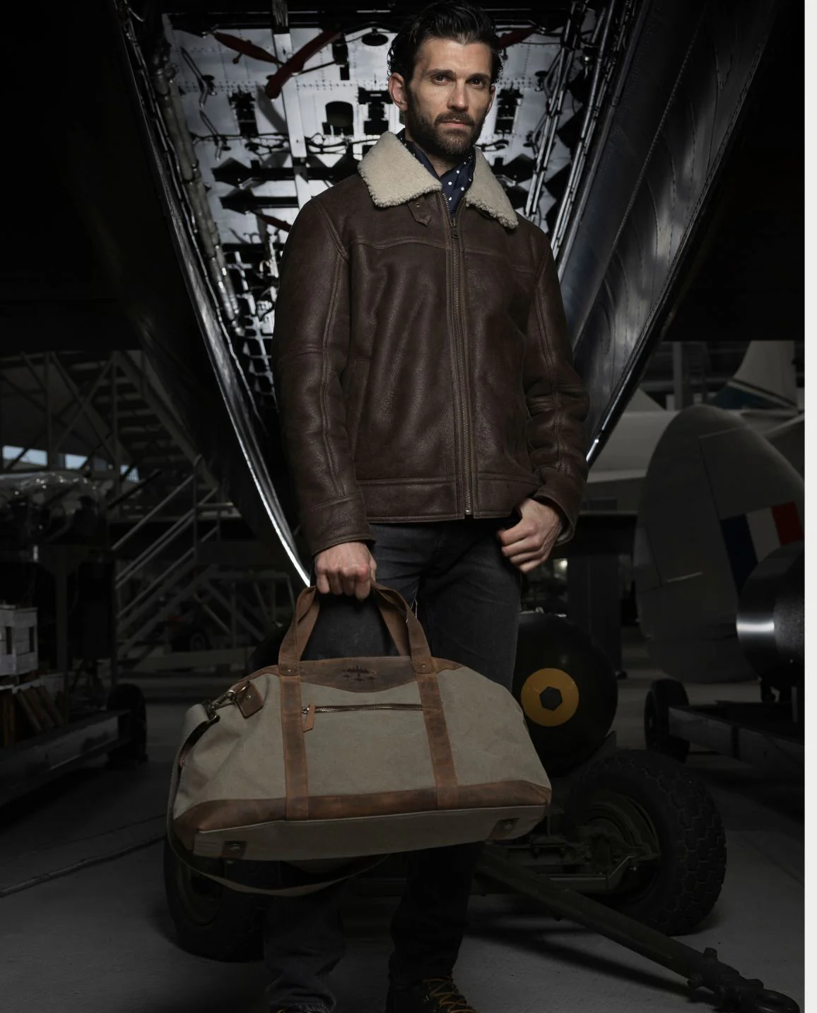Lancaster Canvas Holdall Bag - Image 4
