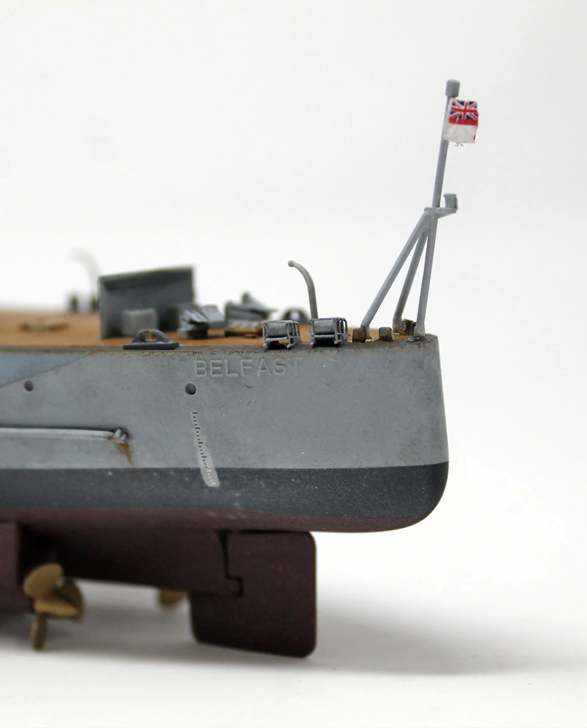 HMS Belfast 1942 Model Kit - Image 2