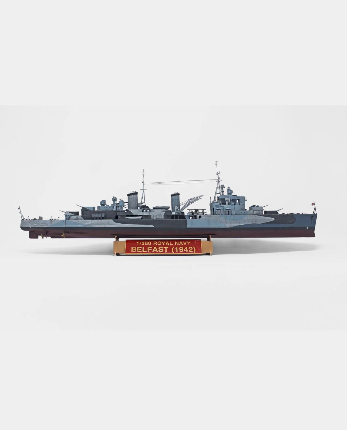 HMS Belfast 1942 Model Kit - Image 6