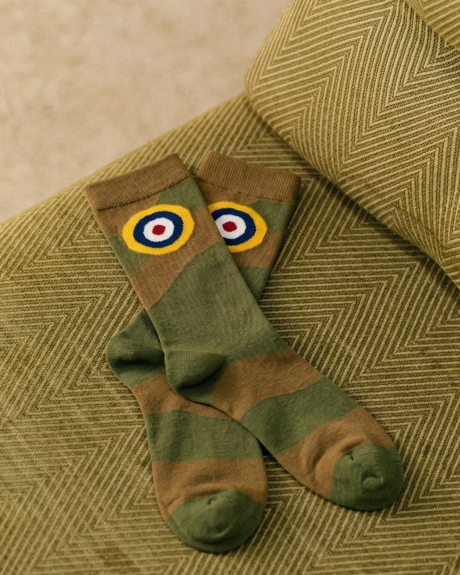Roundel Bamboo Socks - Image 3