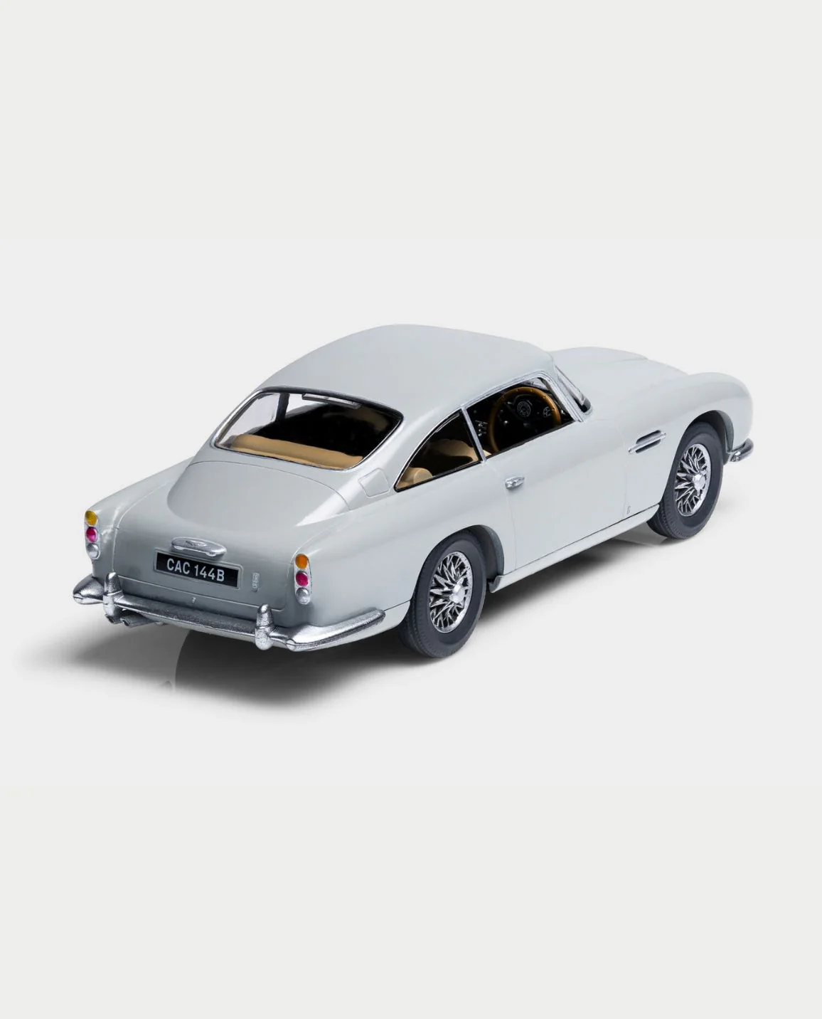 Airfix Aston Martin DB5 Starter Set - Image 3